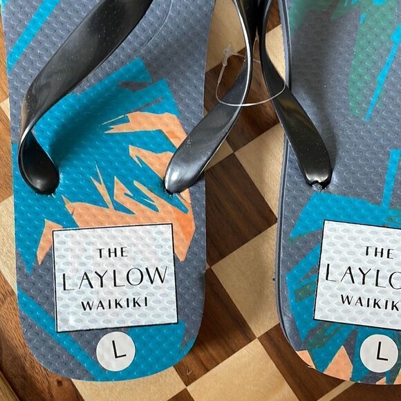 NWOT The Lay Low Waikiki Sandals Size L - Picture 2 of 5